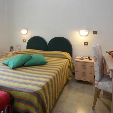 Albergo Martini Кьянчано-Терме Номер фото